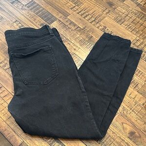 Wonderly Women's Dark Black Skinny Jeans